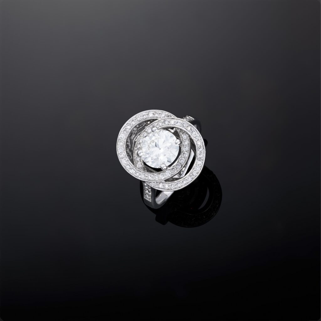A platinum diamond ring with GIA cert 1.61cts I VS1