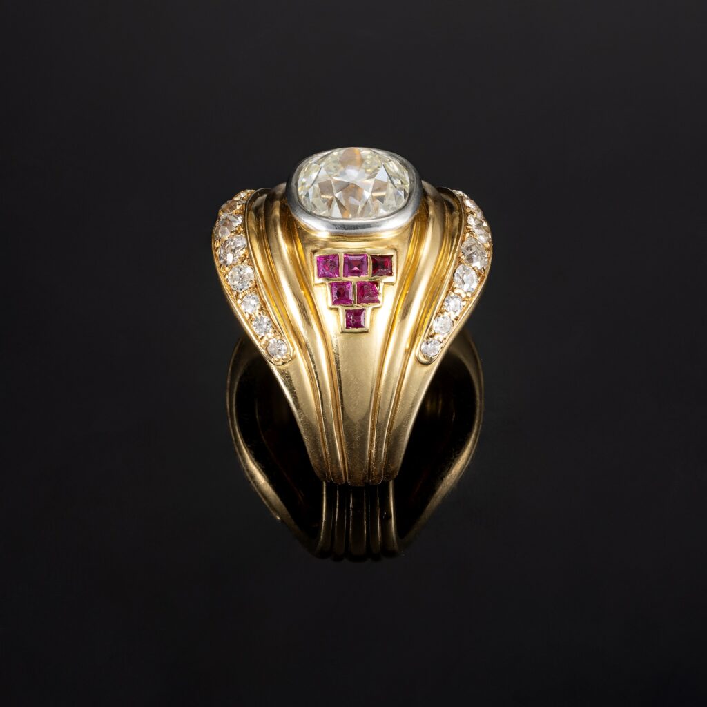 Suzanne Belperron Diamond and Ruby Ring in 18k Yellow Gold, circa 1943