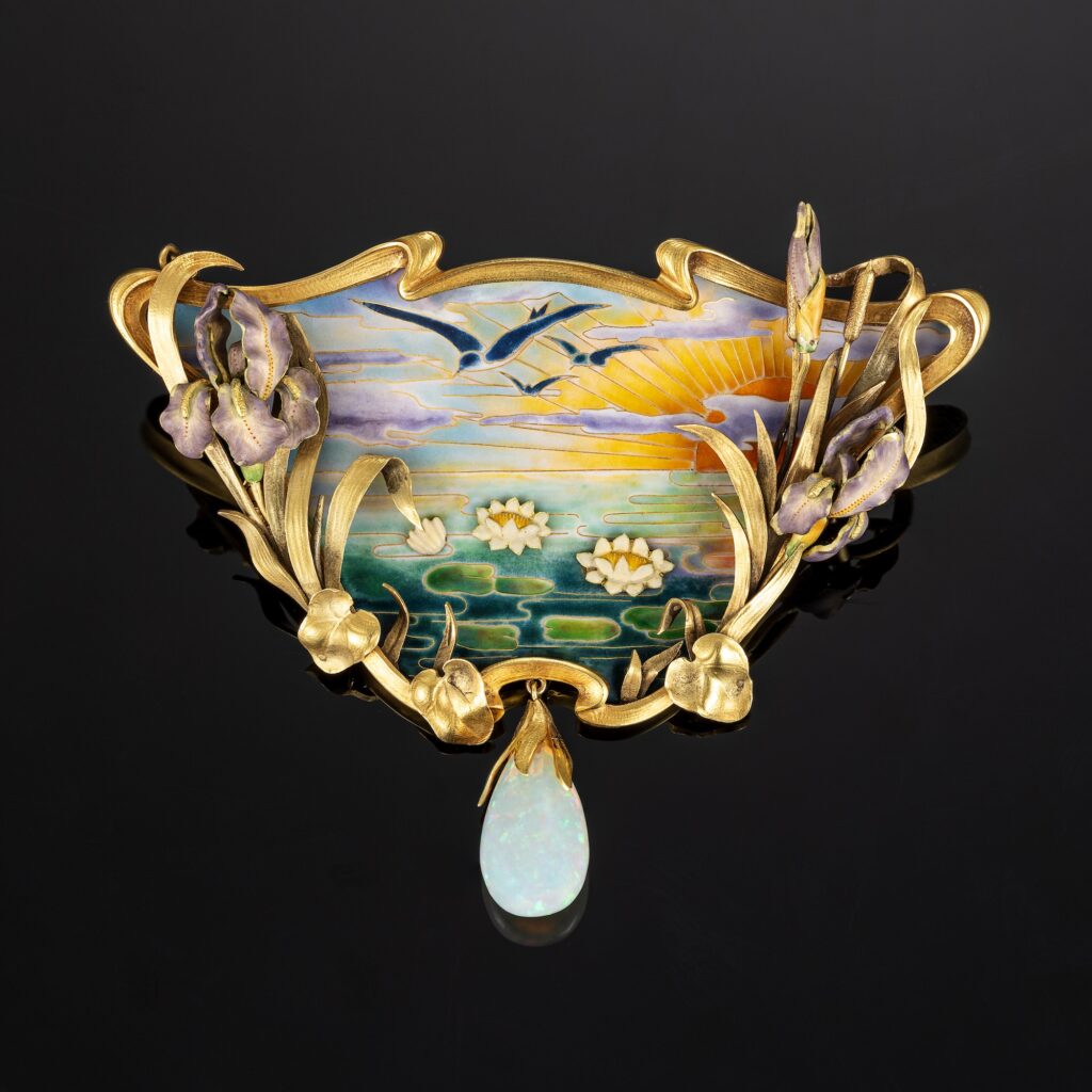 Gustave Roger Sandoz Art Noveau Enamel and Opal Brooch in 18k yellow gold, circa 1900