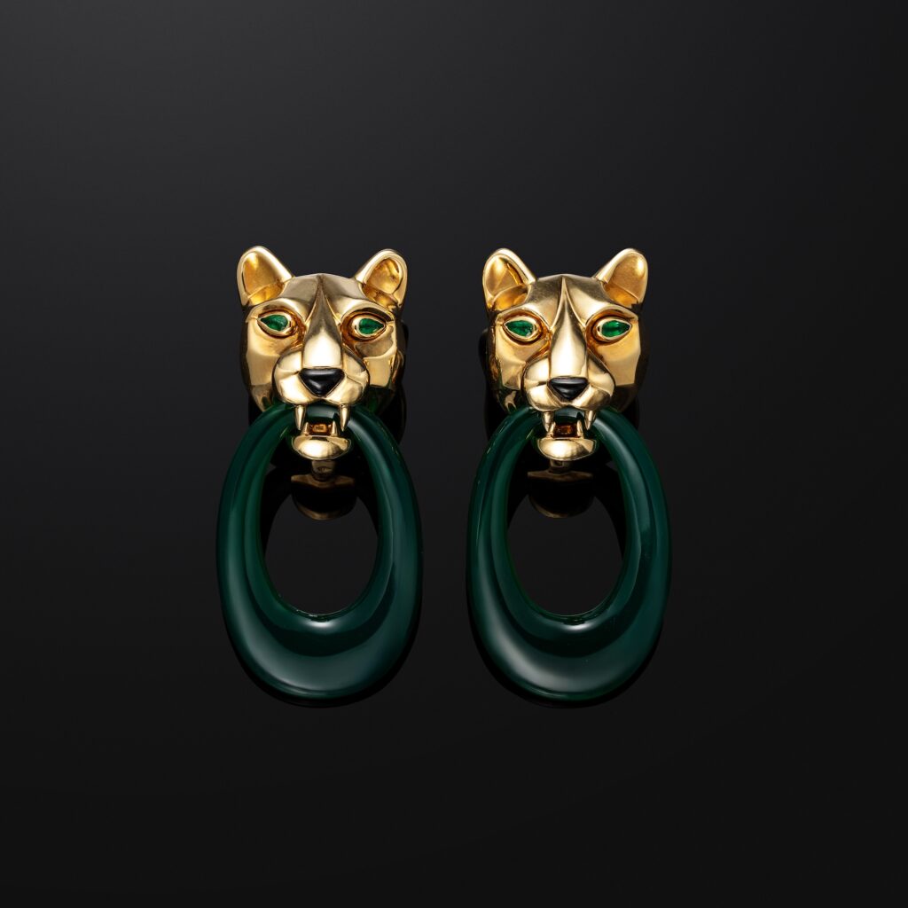 Cartier ‘Panthère’ Earrings in 18k Gold, with Interchangeable Onyx and Chalcedony Hoops, circa 1988